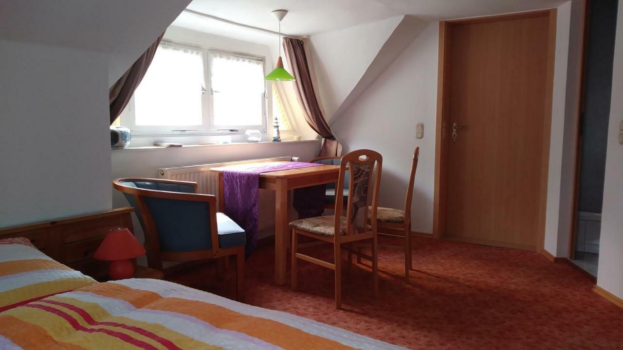 Urlaub Bei Hauenstein Apartment Born Ngoại thất bức ảnh
