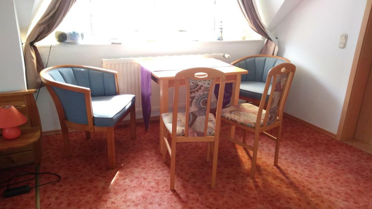 Urlaub Bei Hauenstein Apartment Born Ngoại thất bức ảnh
